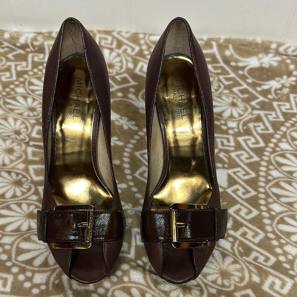 MICHAEL Michael Kors Brown and Gold Heels with Buckle Detail
